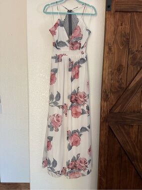 Windsor White Maxi Dress with Pink Rose Print